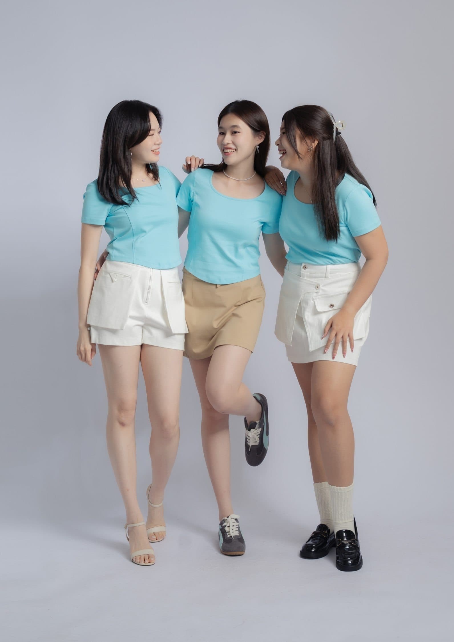 Slim U-Neck Tee ZBP6045
