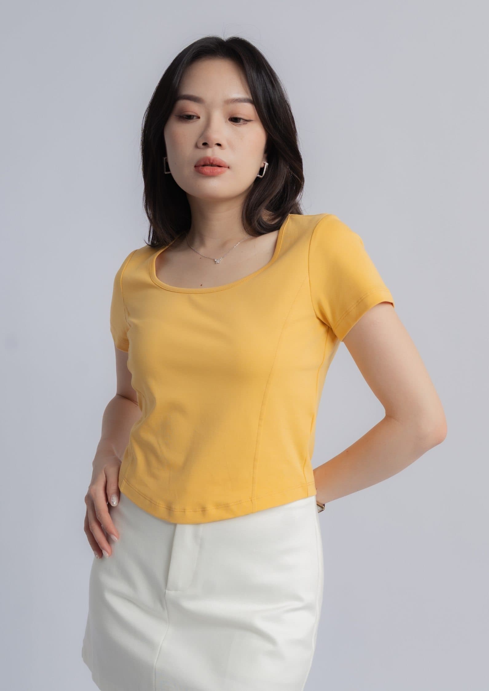 Slim U-Neck Tee ZBP6045