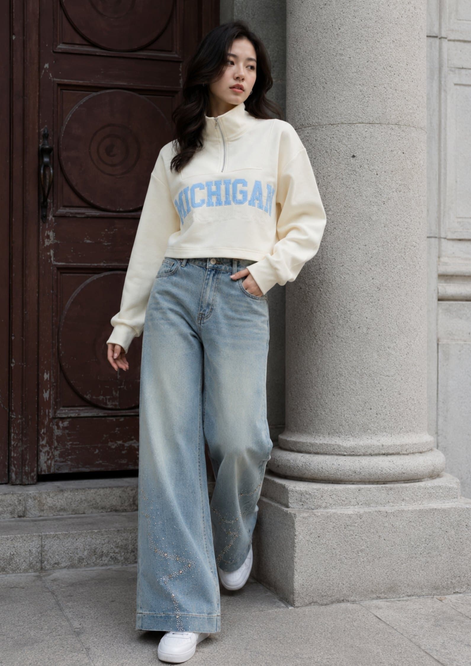 Premium Sweatshirt