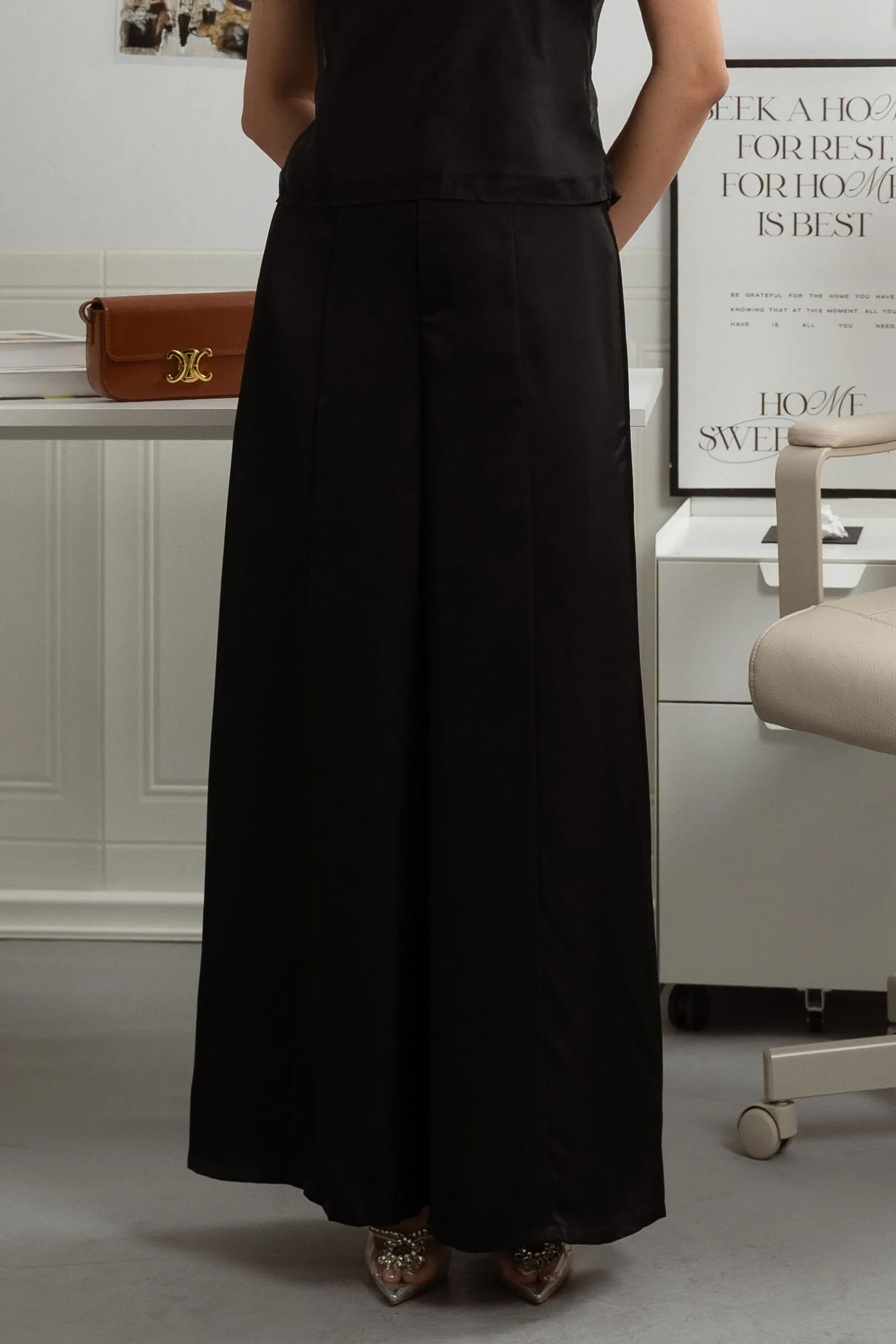 Clarisse Satin Flowy-Wide Trousers ZLP5002