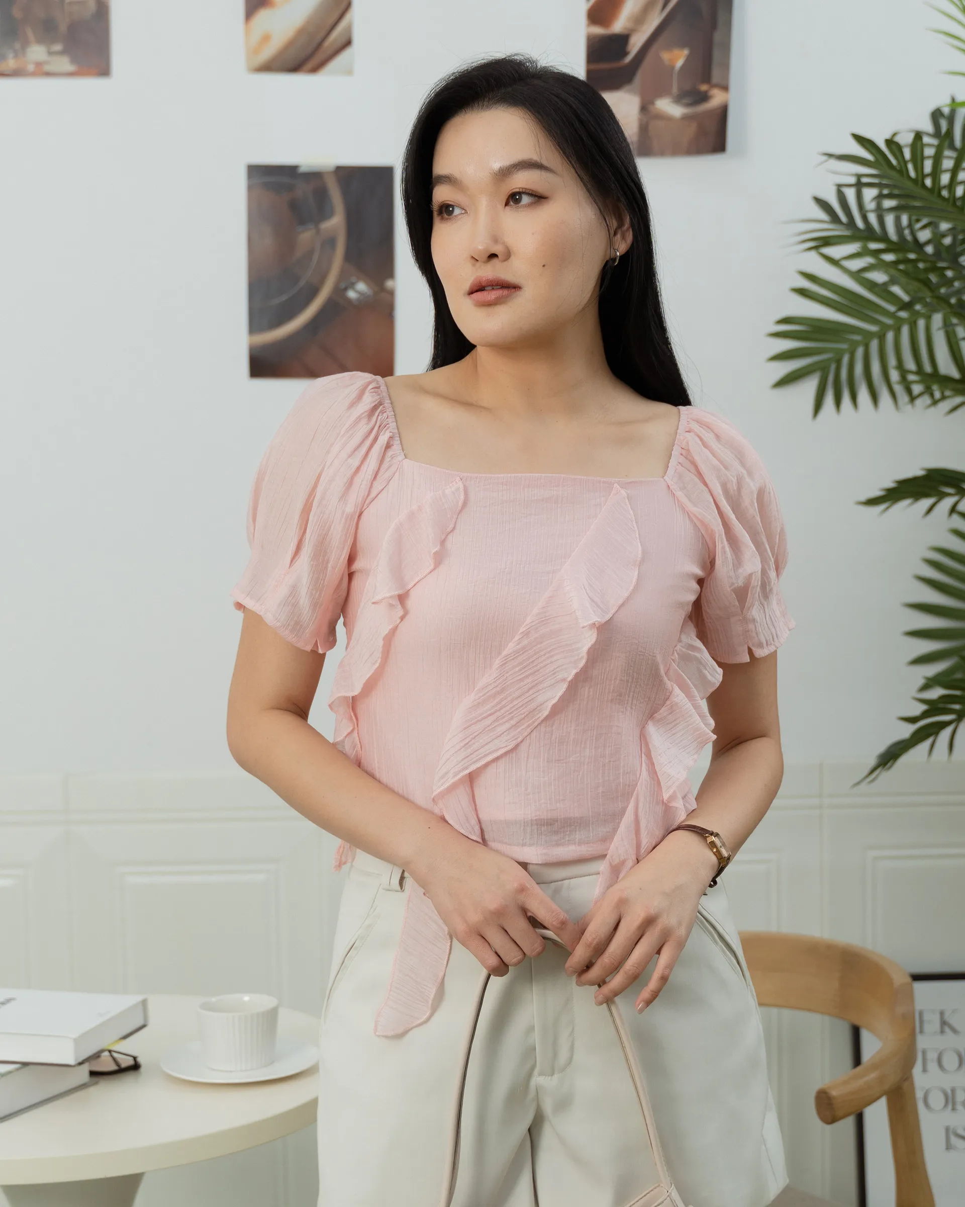 Luna Wavy Puff Blouse ZBP5040
