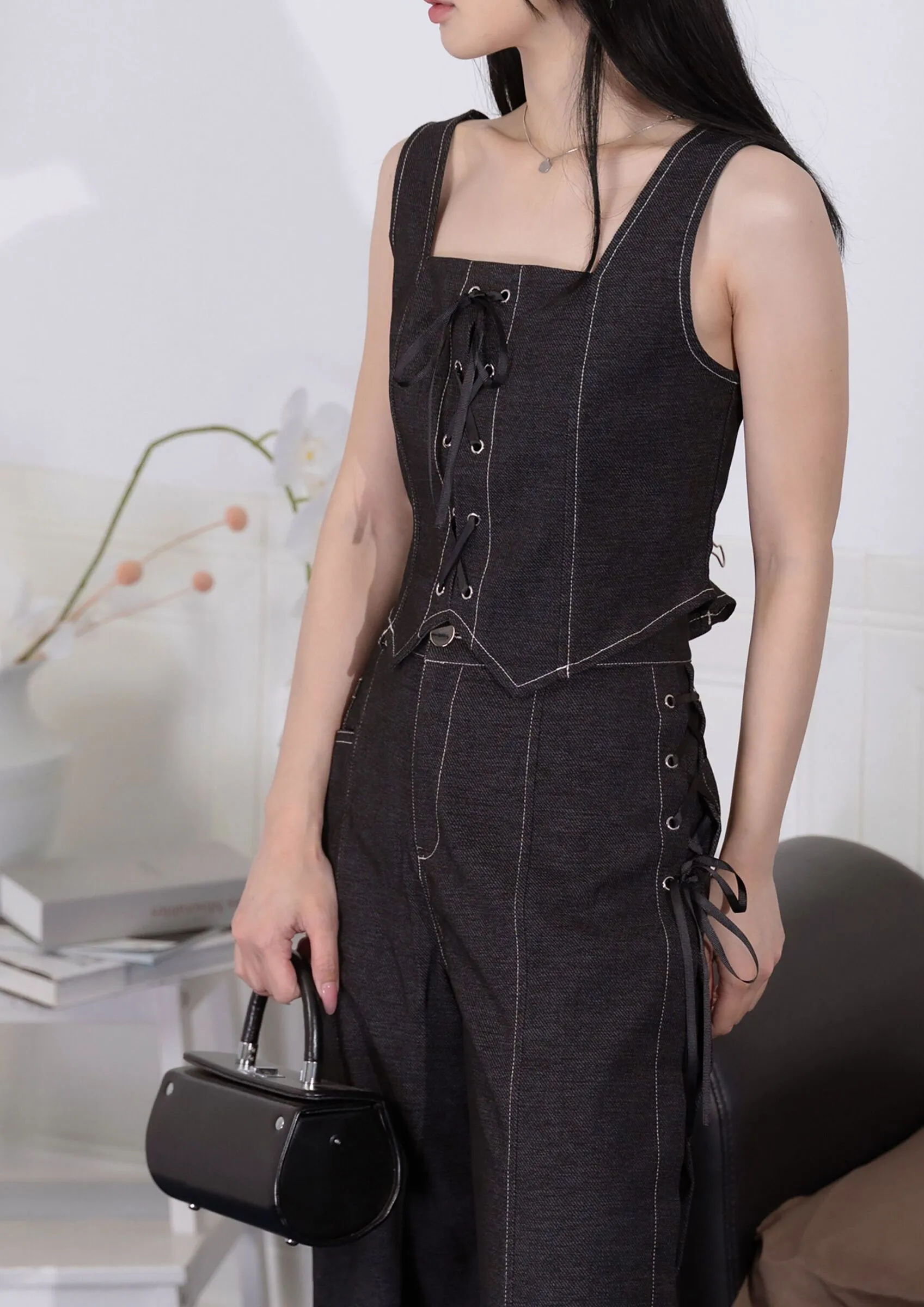 Vianne Modern Strap Zipper Tank ZBP5093