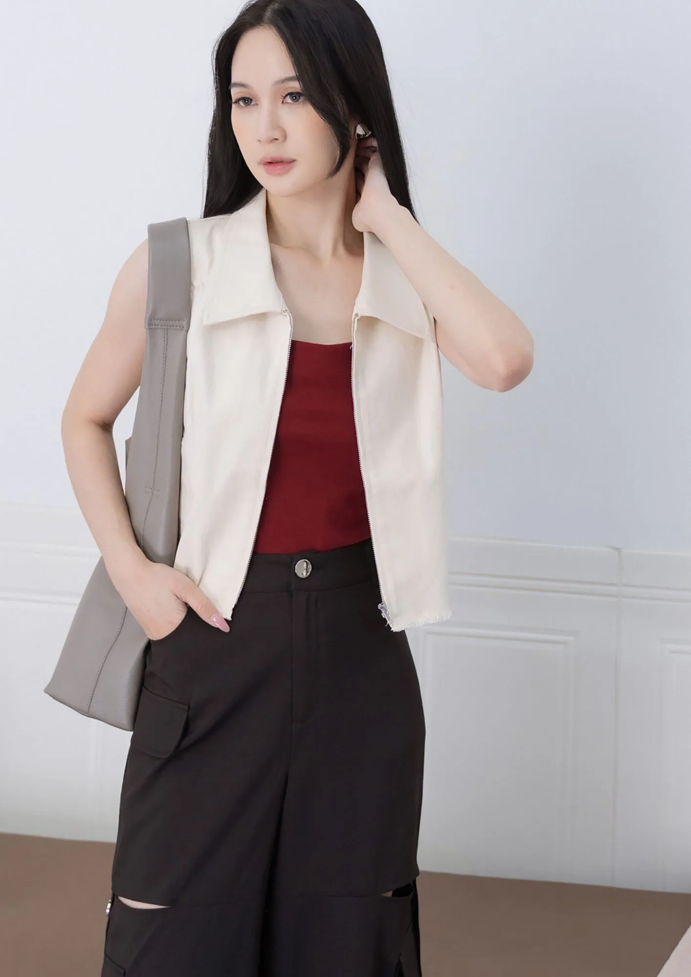 Larissa Sleeveless Top ZBP5193