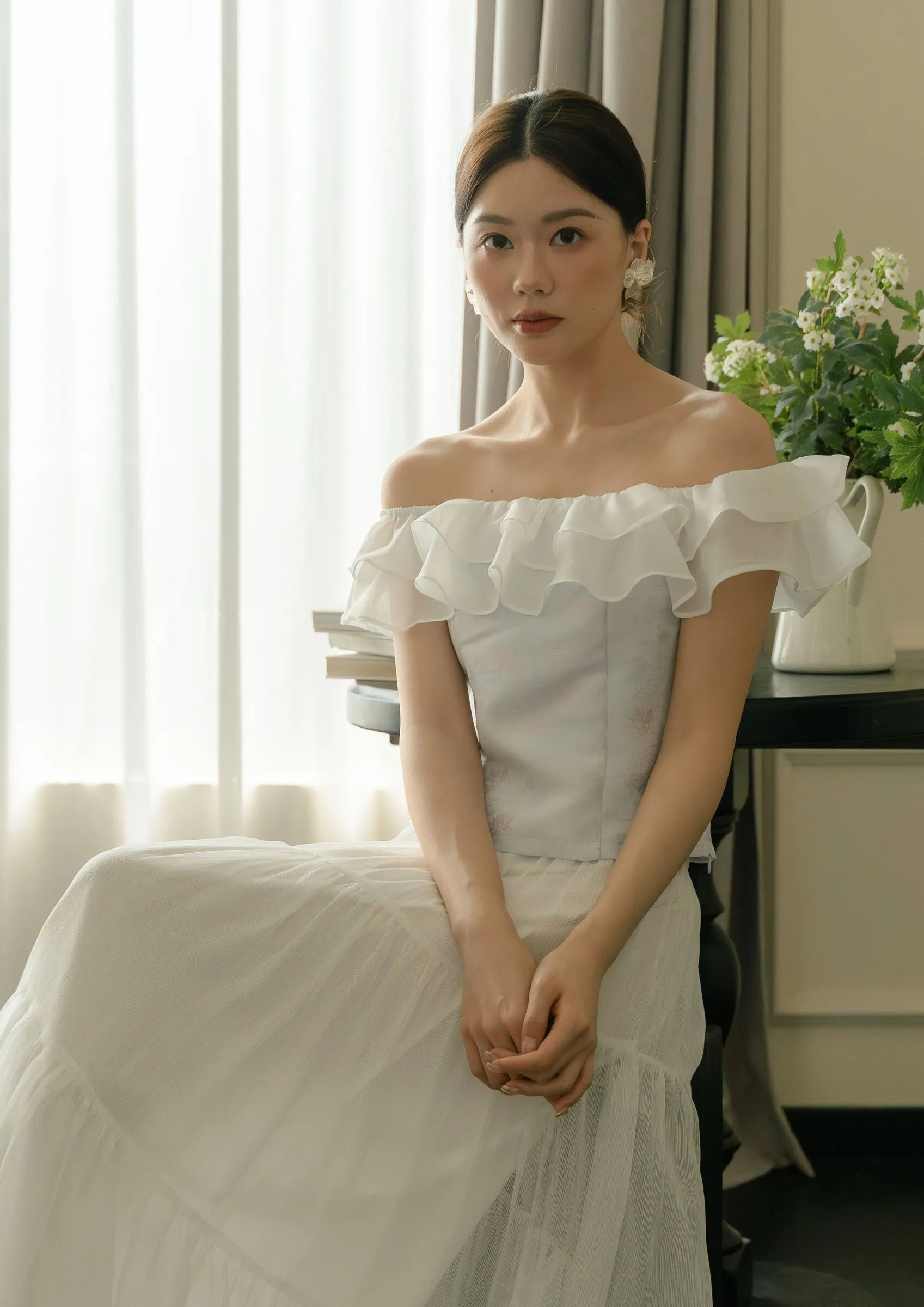 Sheer Organza Off-Shoulder Blouse ZBP5201