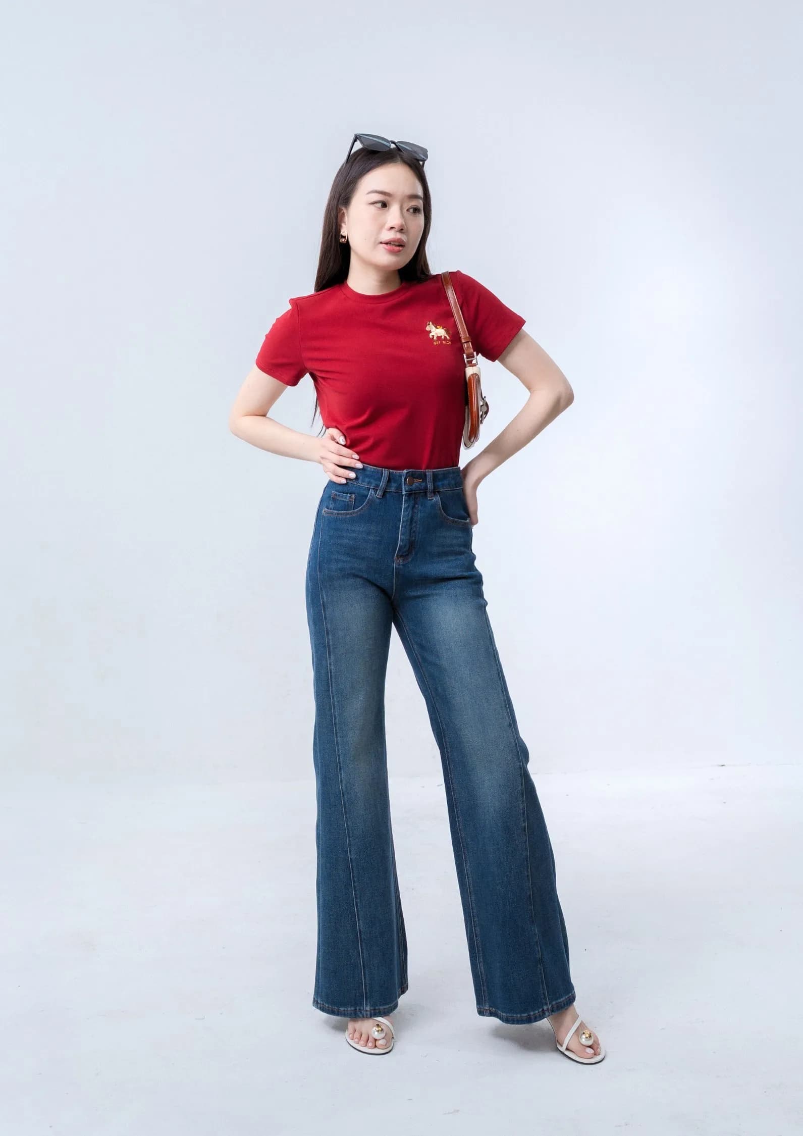 马上有钱Tee - RED ZBP5264