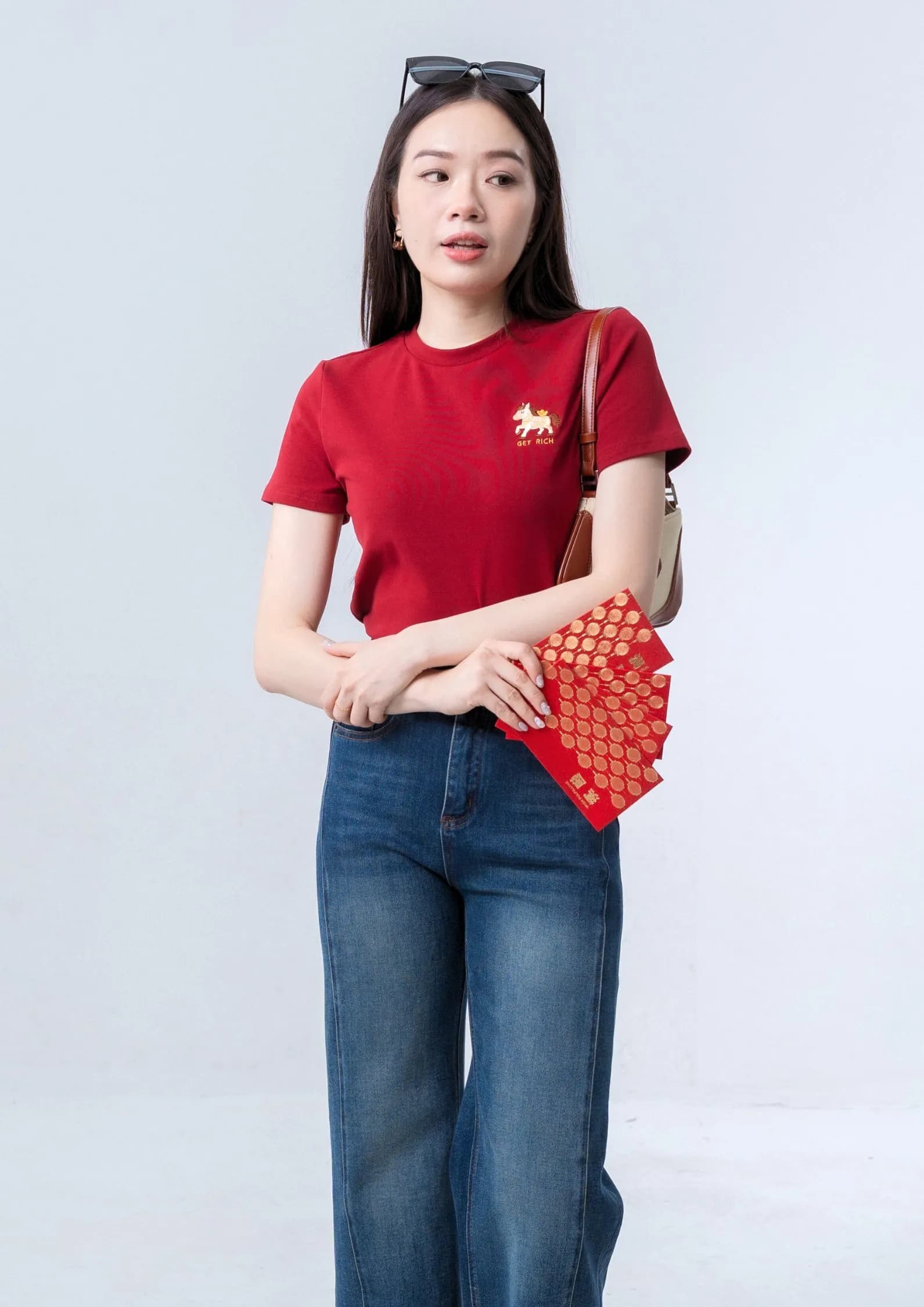 马上有钱Tee - RED ZBP5264