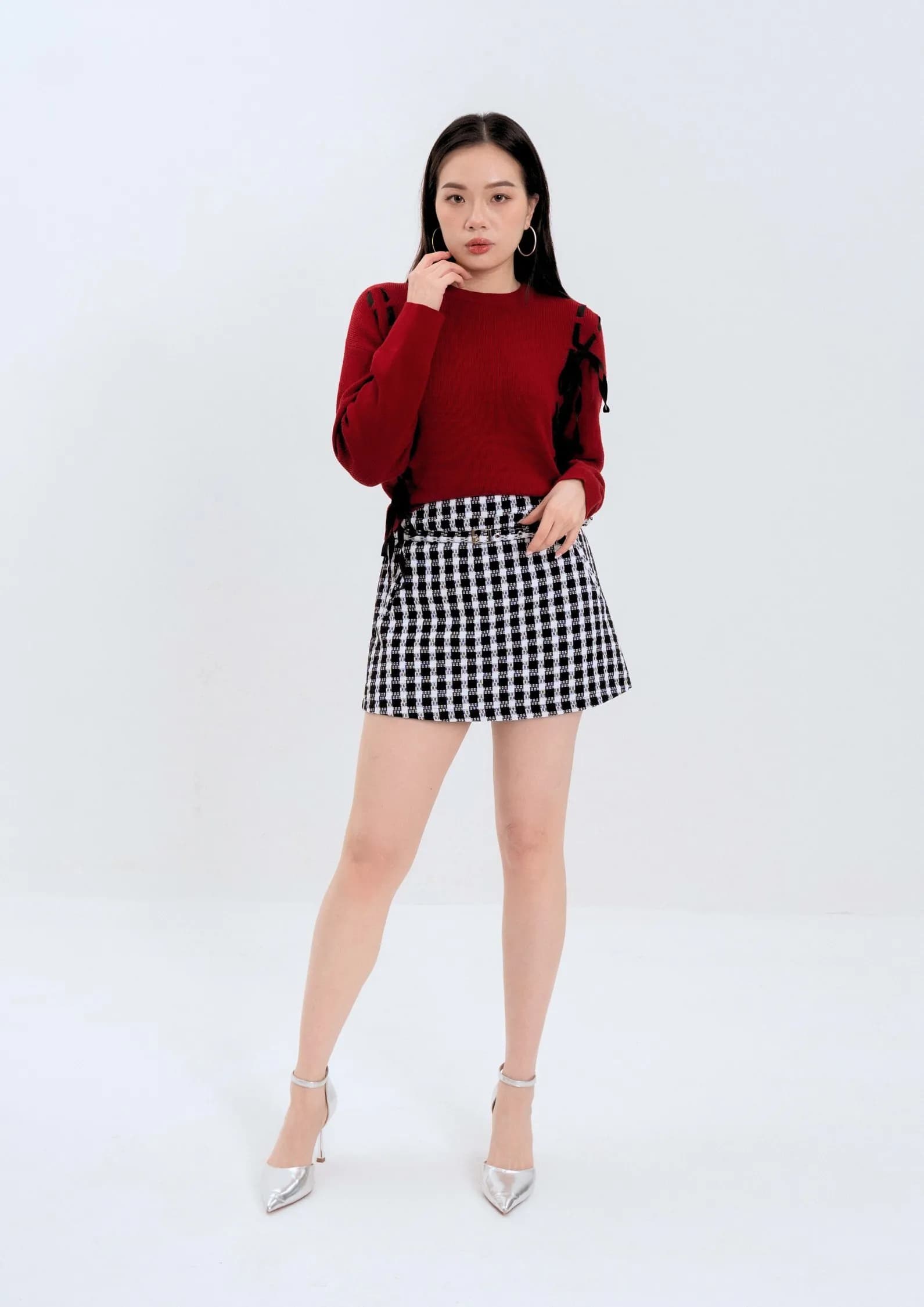 Structured Lace-Up Knit Top ZBP5233