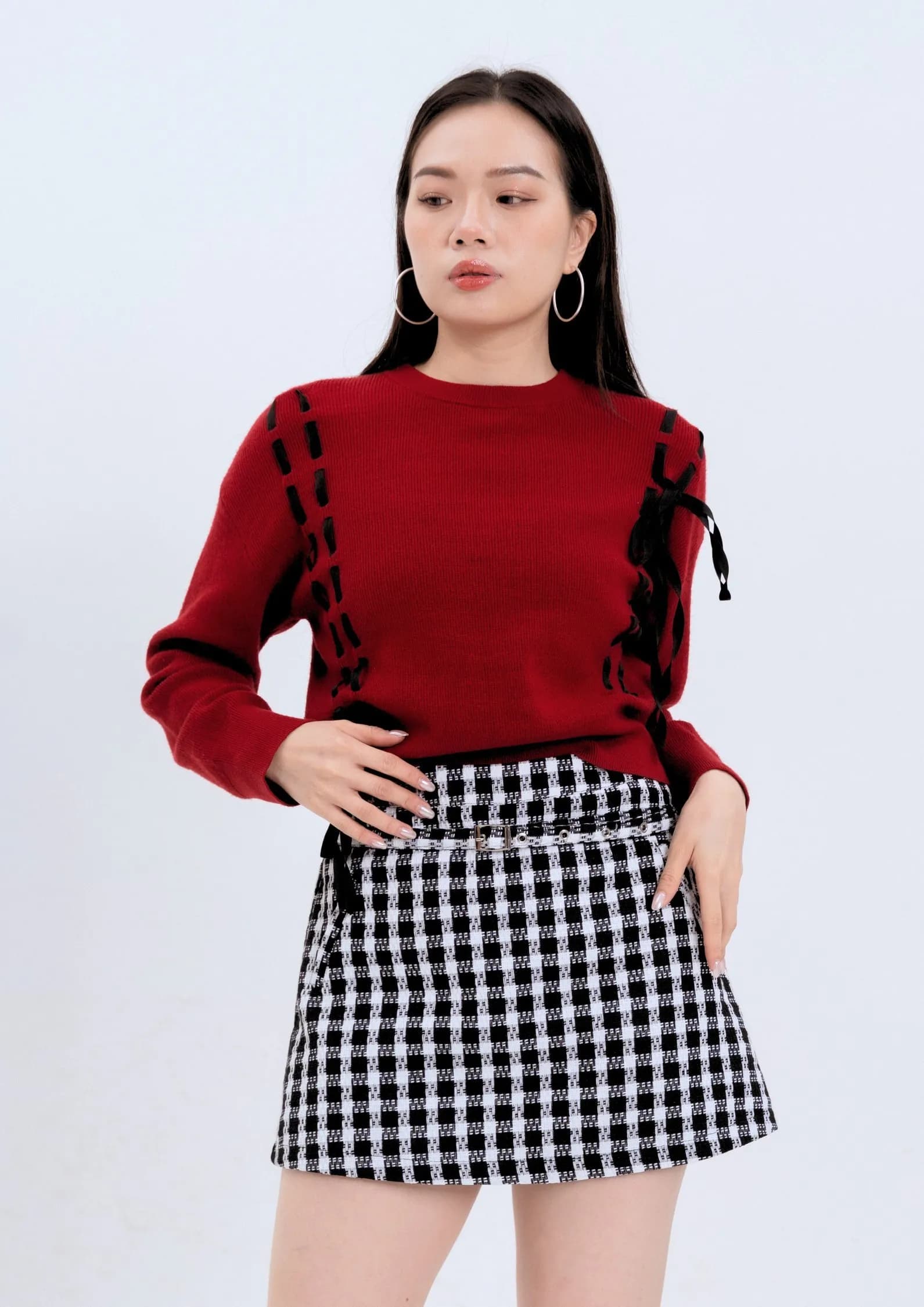 Structured Lace-Up Knit Top ZBP5233