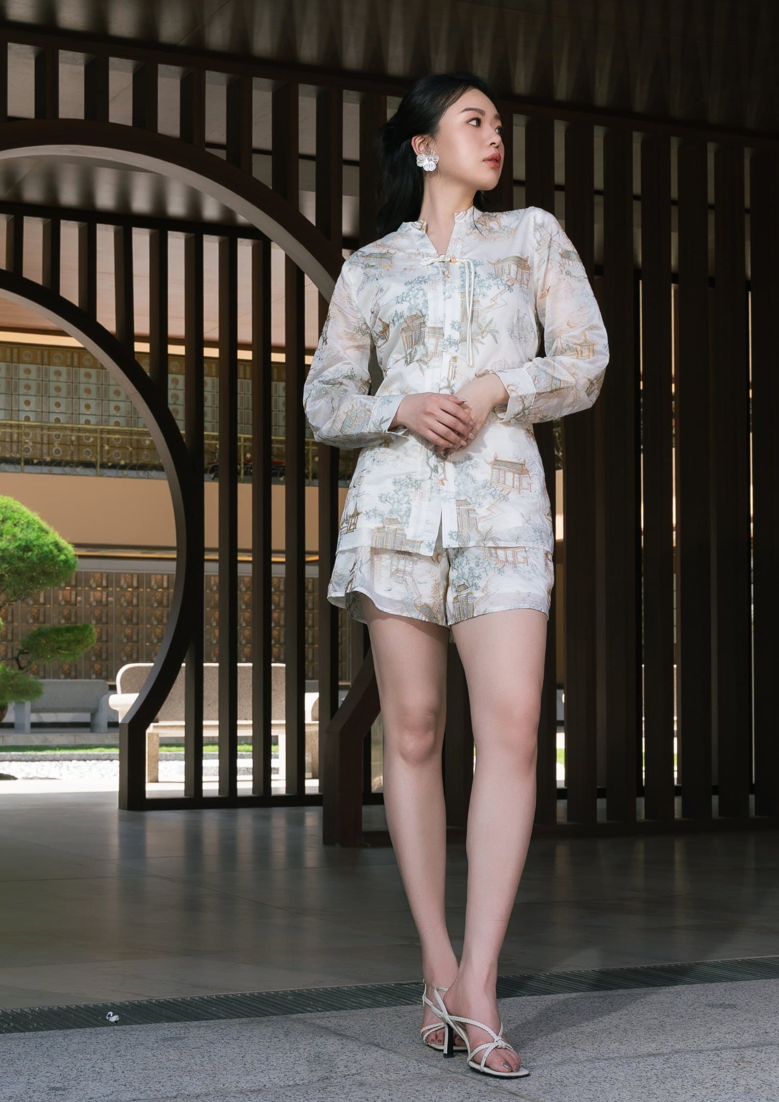 Modern Chinese Top & Shorts Set ZBL5073