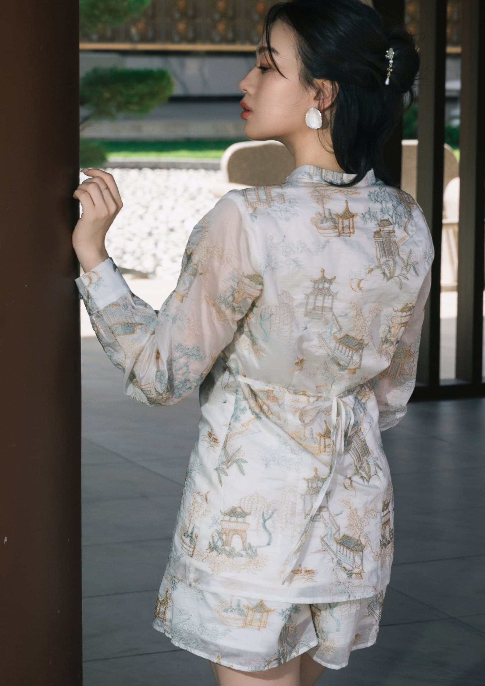 Modern Chinese Top & Shorts Set ZBL5073