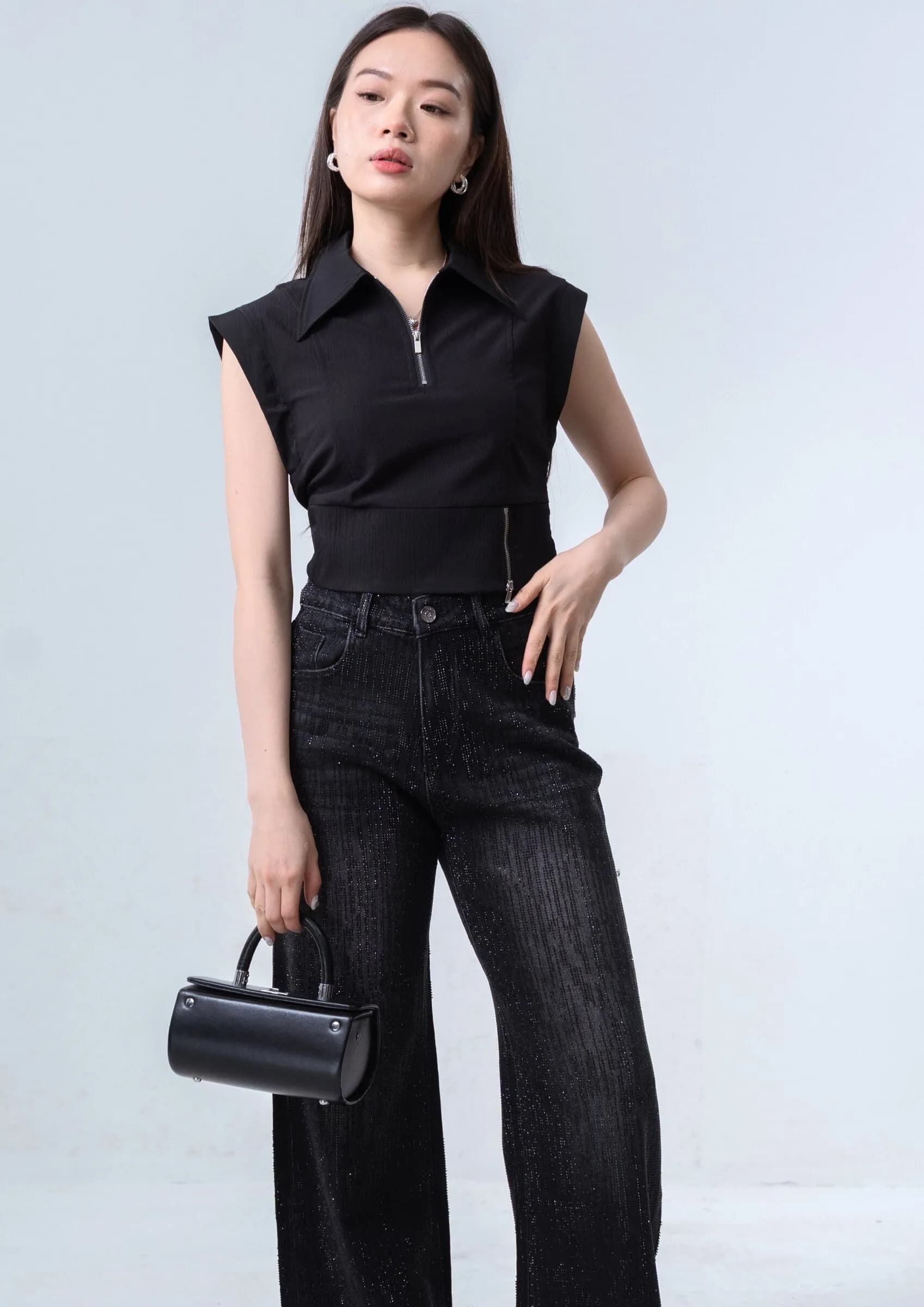 Sleeveless Zip-Up Top ZBP5262