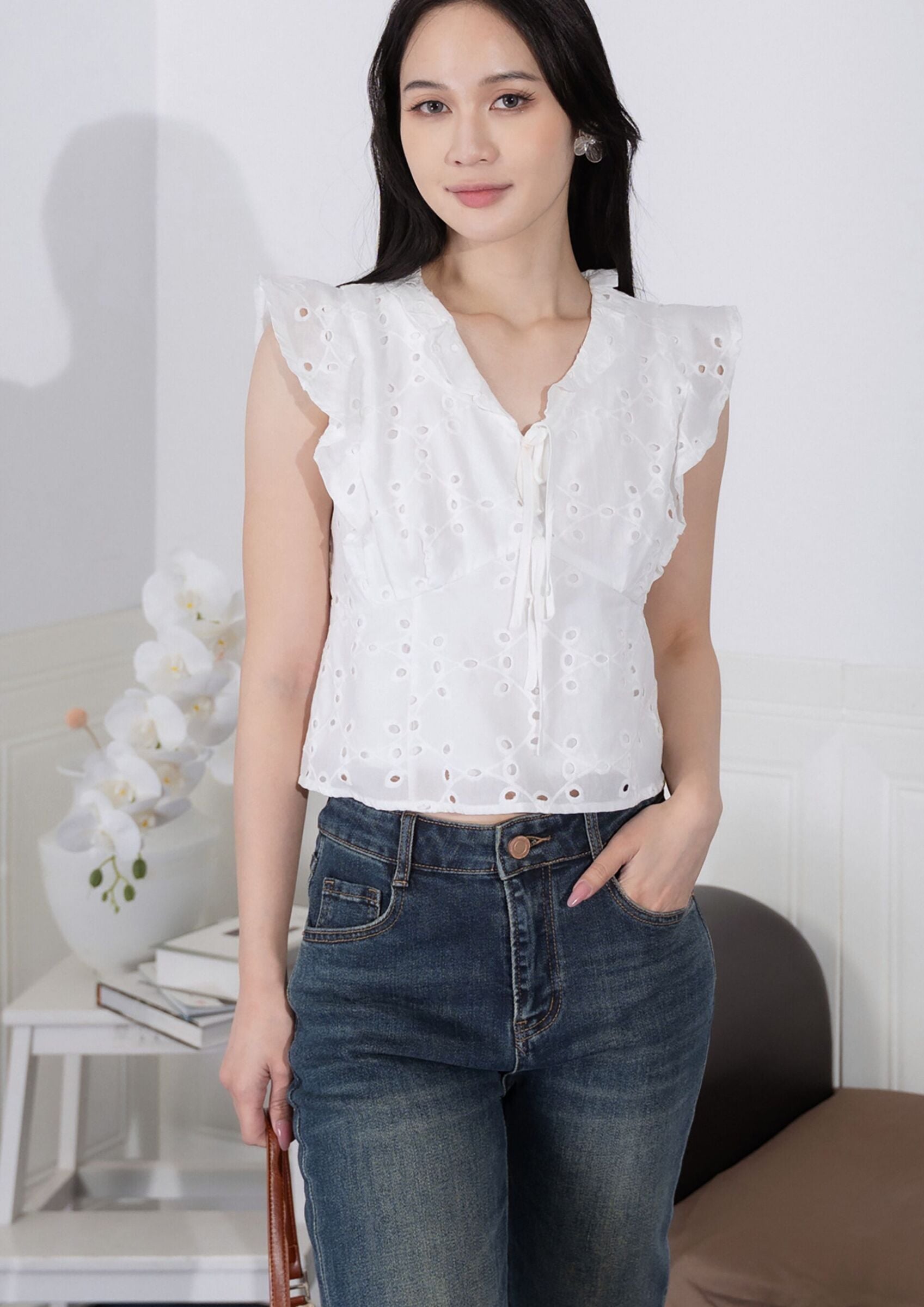 Elodie Bloom Sleeve Blouse ZBP5115 view 2