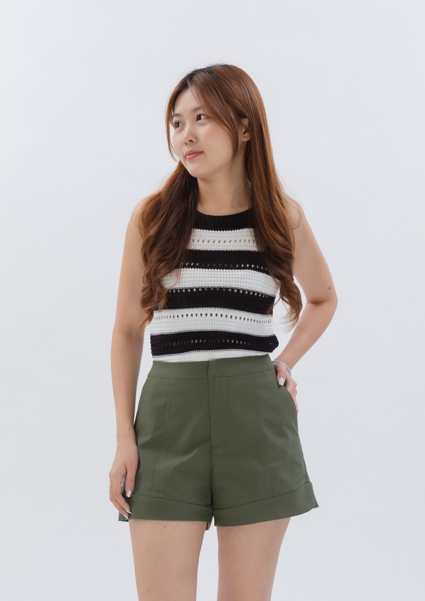 魔术裤 Magic Slim Shorts - ARMY GREEN view 3