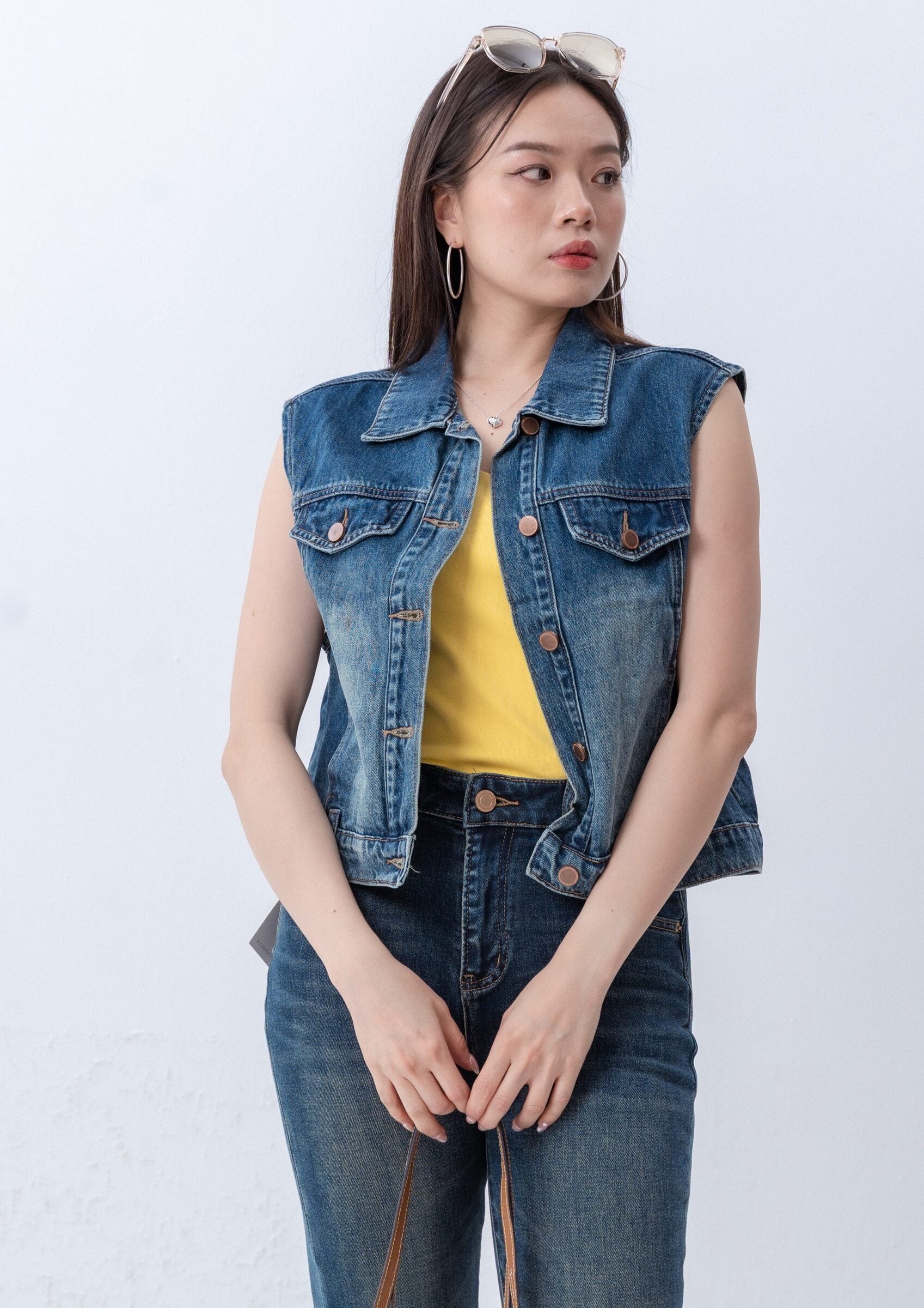 Denim Waistcoat ZBP5257 view 2