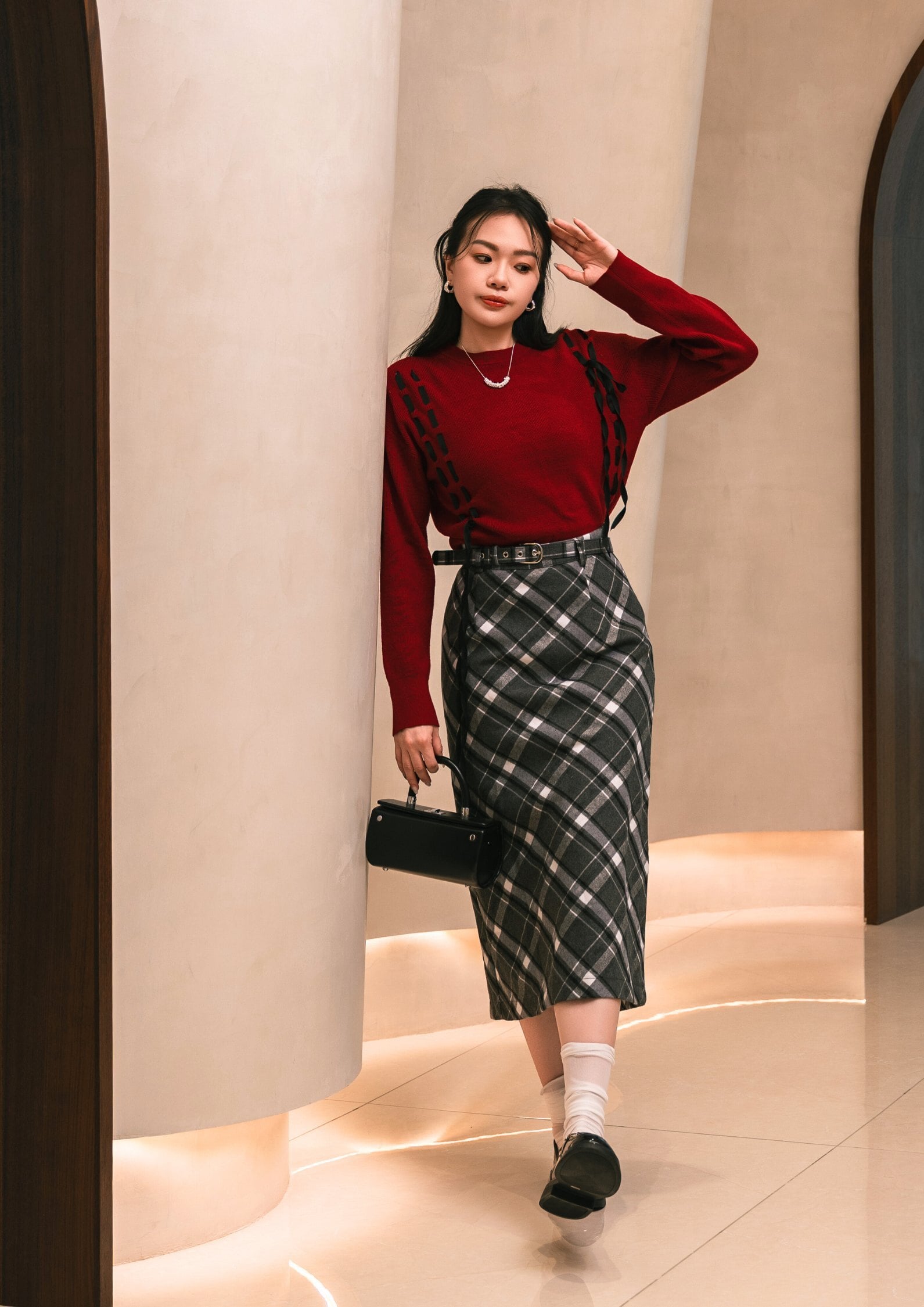 Structured Lace-Up Knit Top ZBP5233 view 5