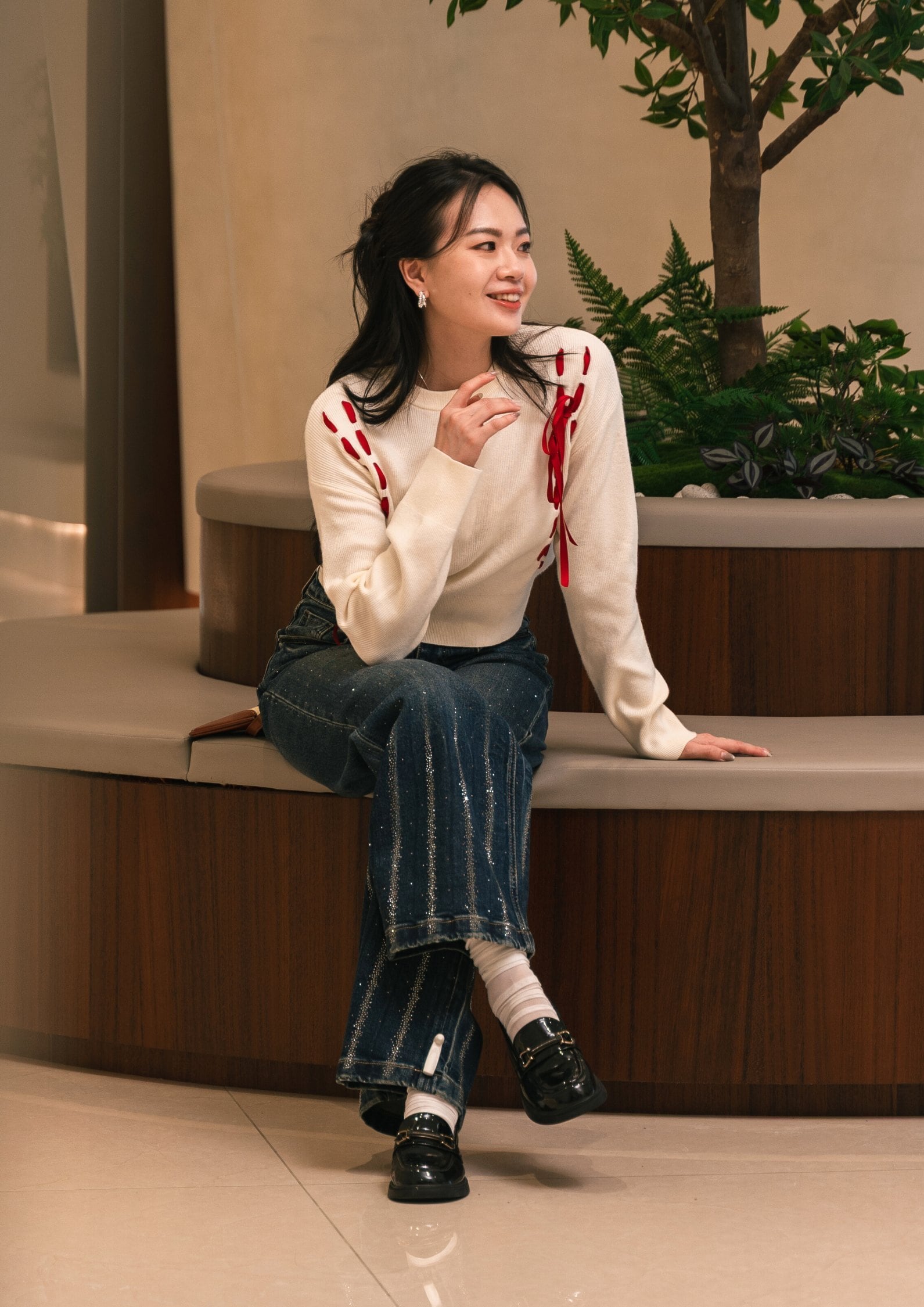 Structured Lace-Up Knit Top ZBP5233 view 4