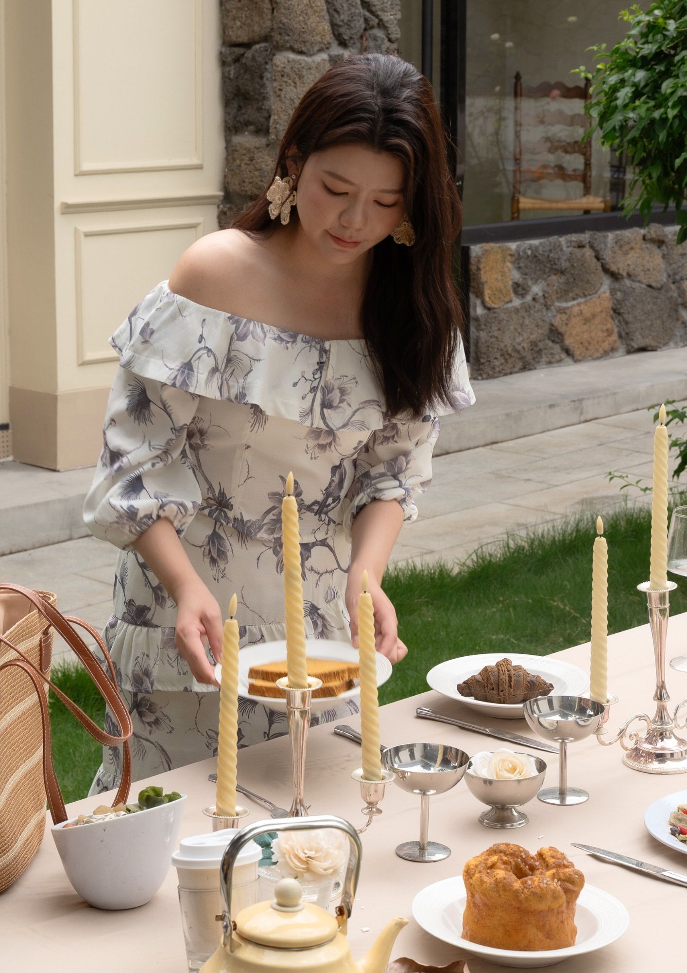 Milly Floral Off-Shoulder Top ZBP5126