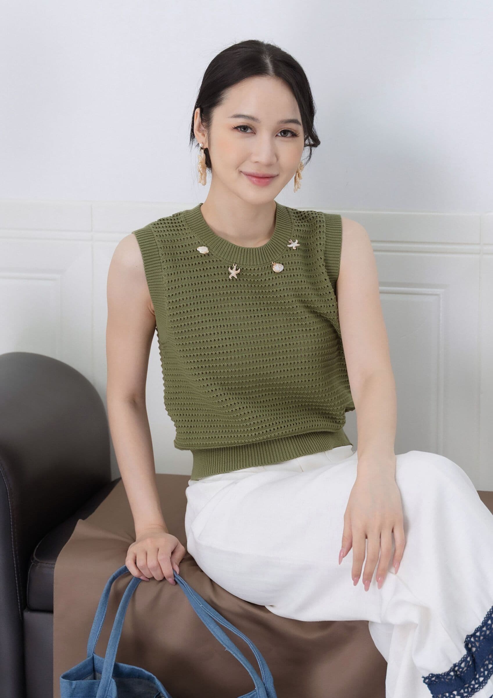 Grid Pattern Sleeveless Top ZBP5197