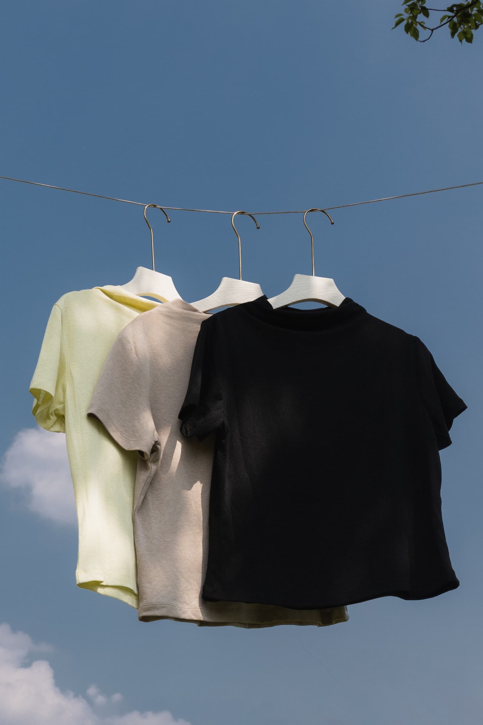 Airveil Cooling Tee